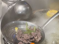 -牛沙暴潮汕牛肉火锅(章江南大道店)