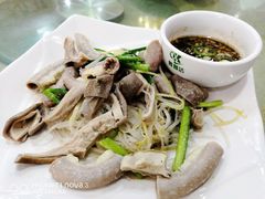 白灼猪肠-奇香海鲜酒楼