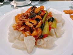 -日月昇渔家菜·海肠捞饭·大连海鲜(星海公园店)