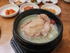 -长寿参鸡汤(朝韩风情街店)