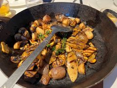 -四季民福烤鸭店(外滩外白渡桥店)