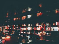 -顽啤熊·酒客酒馆(苏城夜景必选店)