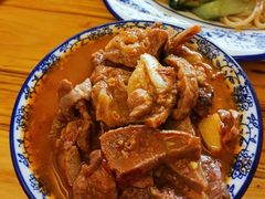 -邱芳粉店(迎宾大道旗舰店)