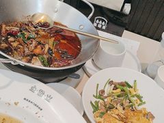 -渔语鱼酸菜鱼新川菜(来福士店)
