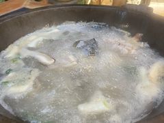 -双廊杨记石锅鱼石锅牛肉