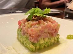 金枪鱼塔塔-恰餐厅及酒吧 CHAR Bar & Grill (北京丽都皇冠假日店)