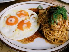 -Mark&Mars Restaurant