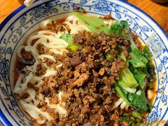 素椒炸酱面-素椒杂酱面(油篓街店)