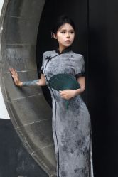 -一揽芳华汉服旗袍体验馆(拙政园店)