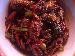 -张大师鸭爪爪特色干锅(南湖店)