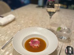 波士顿龙虾汤-广州四季酒店·佰鲜汇·现代法餐