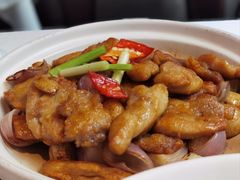红葱头焗清远鸡-旺顺阁鱼头泡饼(小红门店)