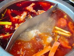 -忘情水鱼头·鲜鱼火锅(滨江中路店)