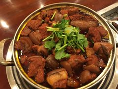 带皮驴肉-乡村驴肉馆羊蝎子
