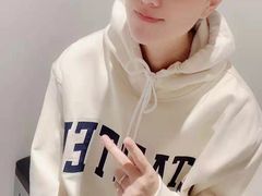 -枫叶小镇奥特莱斯