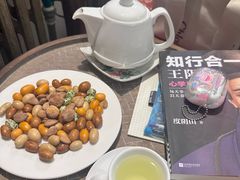 -斯多格书乡(北京大学畅春园店)