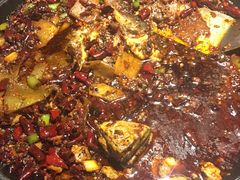 -吞鱼兽麻辣烤鱼(万达店)