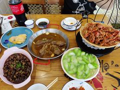 -鲁小三·大骨自助(金山总店)