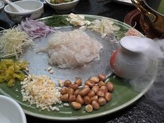 -得意咚瓜·顺德鱼生·冬瓜火锅(深圳首店)