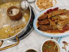 -朴小妹人参鸡汤火锅(长白山万达店)