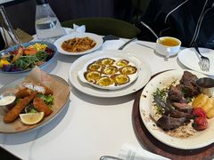 -芳草地西式融合餐厅(回龙窝店)