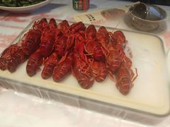 -肥肥虾庄·金牌油焖大虾(杨园滨江时代walk店)