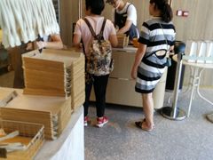 -奈雪的茶(漫广场店)