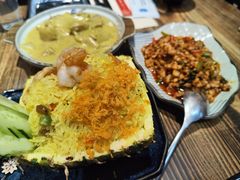 泰式凤梨菠萝炒饭-Hi YOU你的饭局泰餐厅(雍和宫店)
