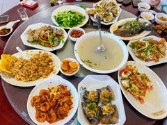 -岛中岛·海鲜大排档·万宁老字号(东澳店)