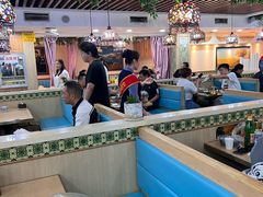 -尕盼舍连锁餐饮大盘鸡拌面王(中和美食街店)