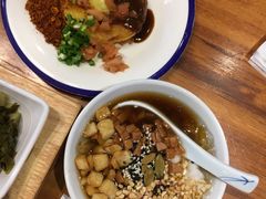 -怪噜范·老贵阳街头名小吃(数博万达店)