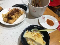 -牛华八婆麻辣烫(龙湖U城店)