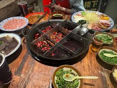 -周小明火锅(黑金冠社区店)