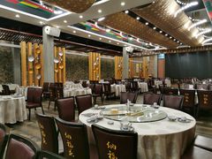 大堂-纳福苑(亮庆餐饮分店)