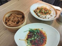 红油鸡汤抄手-花盐街·四川乐山小吃(西单大悦城店)