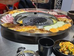 -哈哈碳都·牛肋条无限自助烤肉(台江万达店)