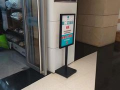 -UCC国际洗衣(七宝宝龙城店)