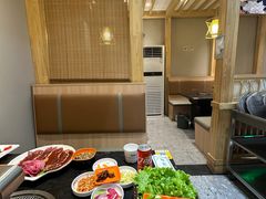 -老熟人烤肉城(马家堡店)
