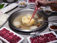 -八合里牛肉火锅(上海世茂广场店)