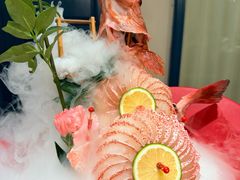 -靓海海鲜火锅(水上湖边观景店)