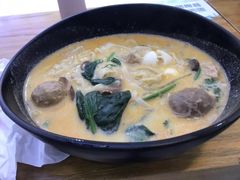 -杨光辉麻辣烫(华侨城商业中心店)