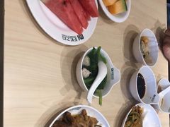 -梦航彩虹之约自助餐厅(华府天地店)