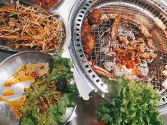 -马路牙子烧烤音乐酒馆(望京店)
