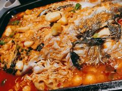 -里岛烤鱼(东港凯虹广场店)