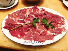 一两肉-华哥新鲜猪精品美食