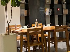 -一坐一忘云南菜(嘉里中心店)