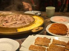 -猪啊牛呀羊啊铜盘烤肉(正大广场店)