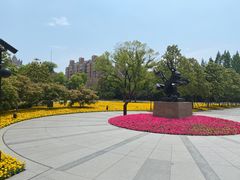 -上海市龙华烈士陵园