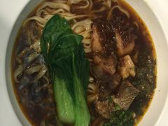 -康师傅私房牛肉面(申虹店)