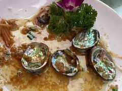 -范饭椰林川湘味海鲜·椰子鸡(三亚湾椰梦长廊店)